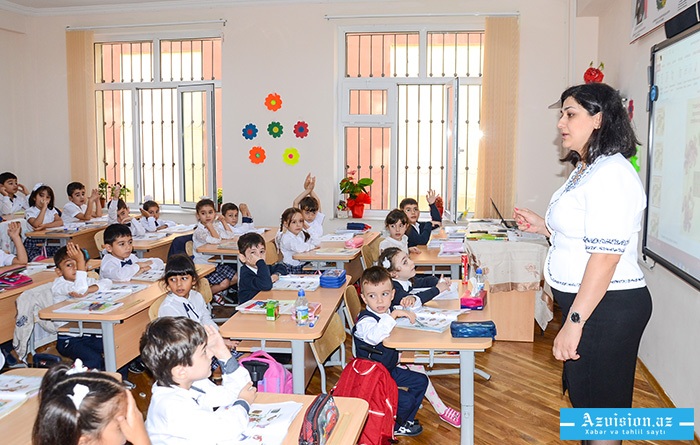 В ноябре азербайджанские школьники будут отдыхать 5 дней